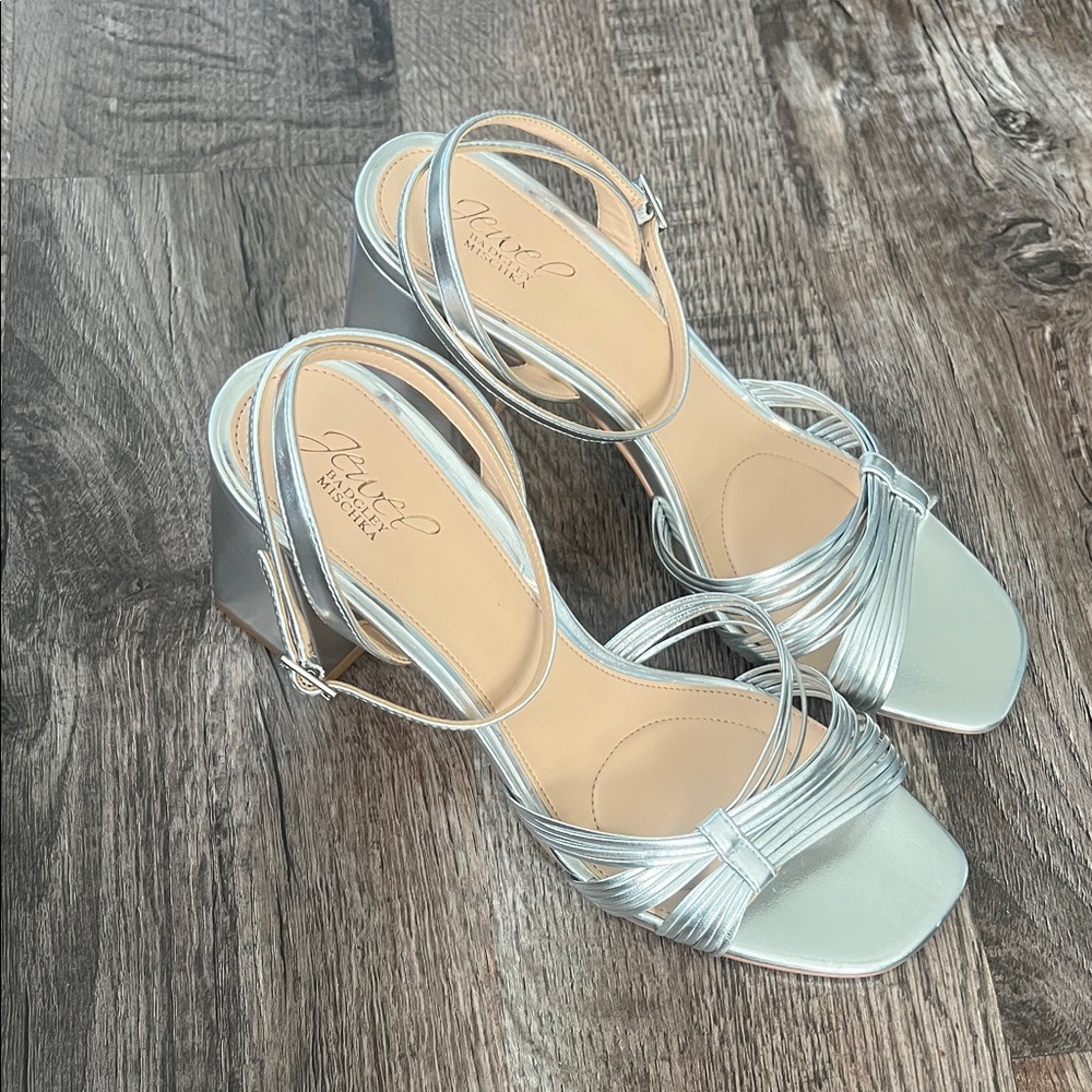 Jewel Badgley Mischka Silver Strappy Heels